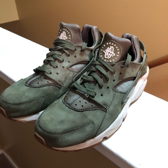 army green huaraches